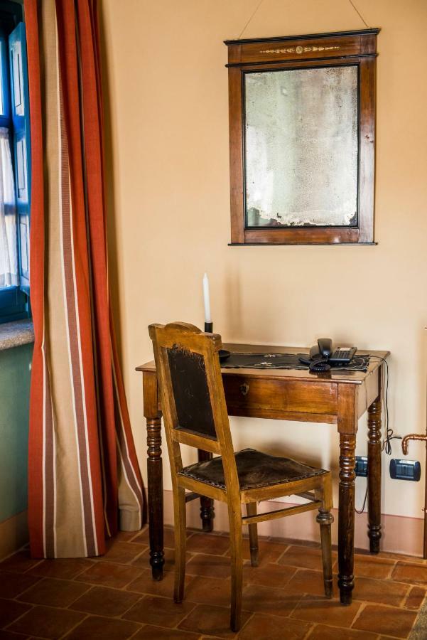 Hotel Ristorante Garibaldi Cisterna dʼAsti